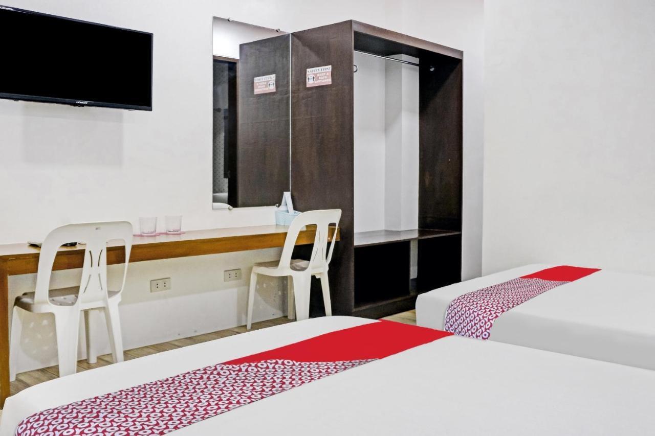 Oyo 869 Jnv Dream Hotel Subic Εξωτερικό φωτογραφία