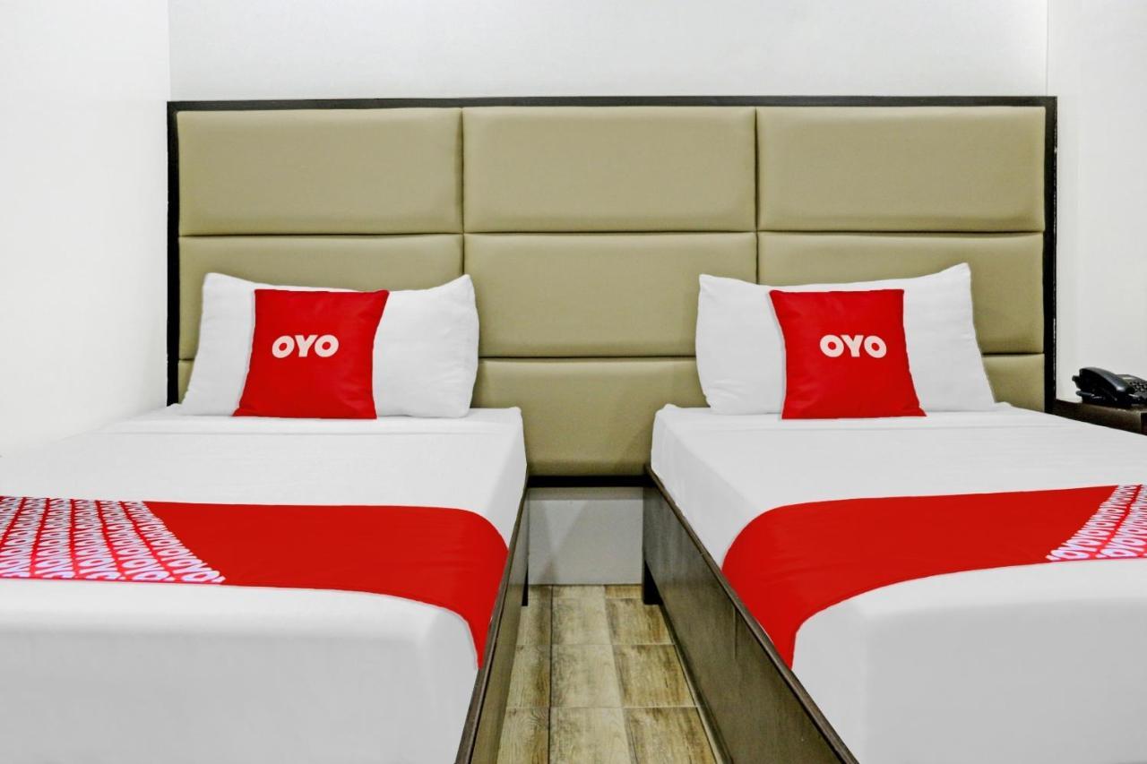 Oyo 869 Jnv Dream Hotel Subic Εξωτερικό φωτογραφία